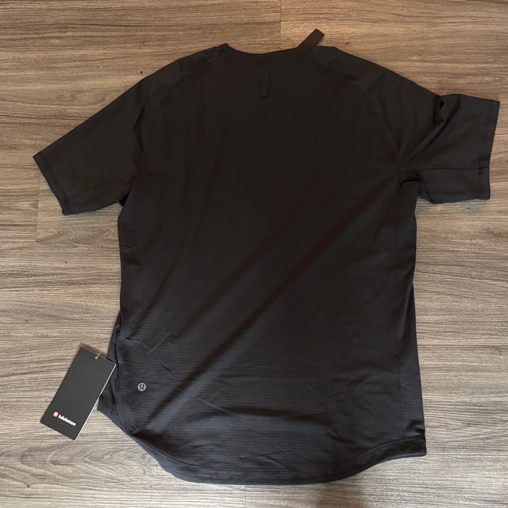 lululemon athletica License to Train Black Short Sleeve T Black szS - Picture 8 of 10
